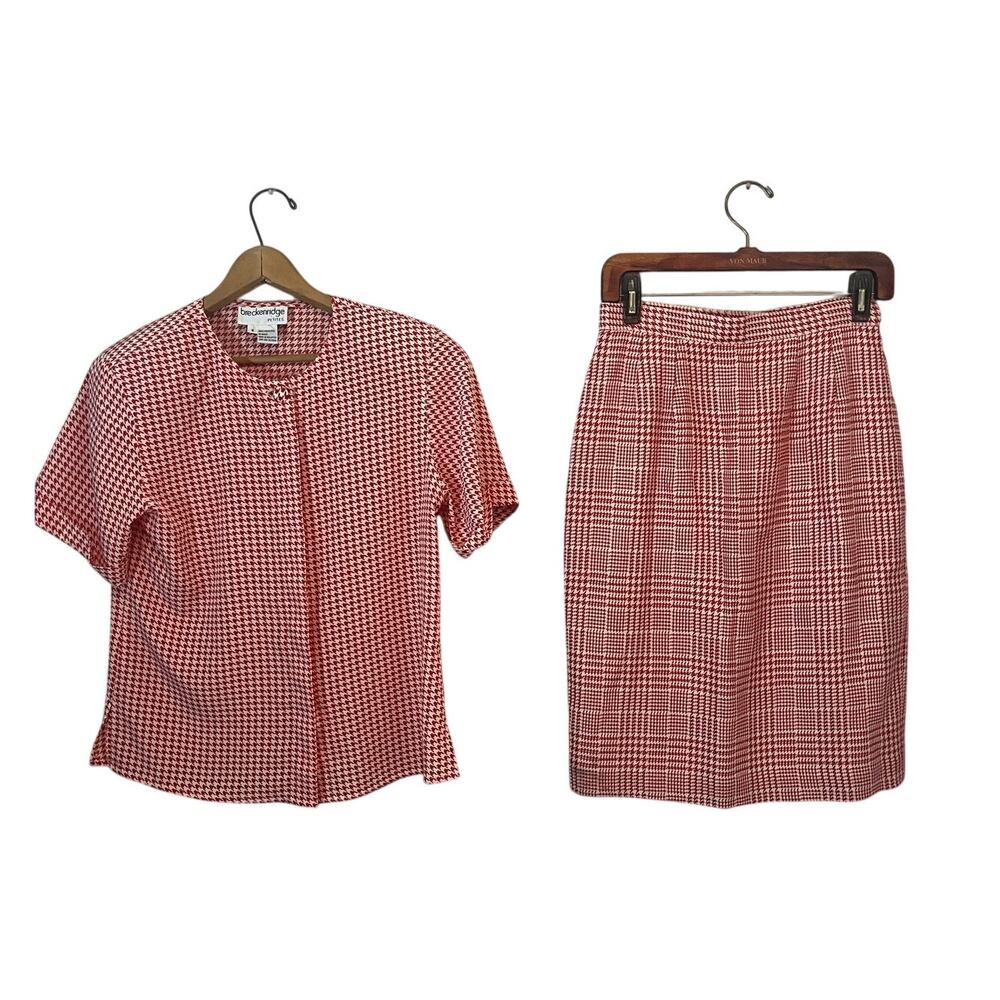 Women's Vintage White Red Houndstooth 2 Piece Suit Skirt and Top Size 8 Petites